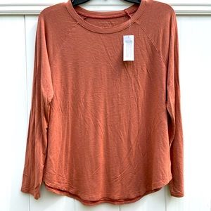 American Eagle Long Sleeve Top